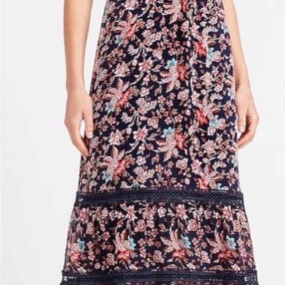 Brand new with tag Express Floral Maxi dress - Picture 2 of 6